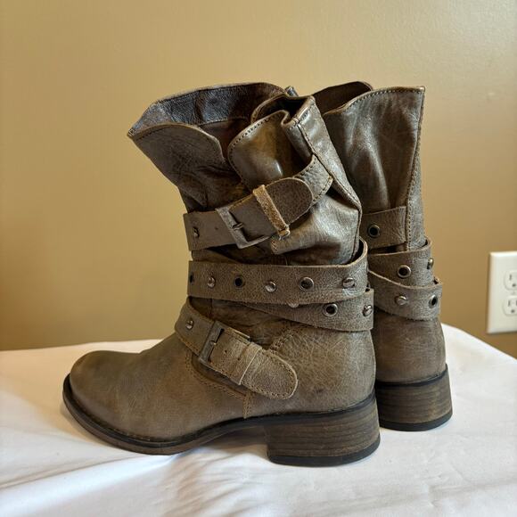 Steve Madden Brown Leather Pull On Buckle Moto Biker Boots Womens Size 7.5 M - Picture 8 of 9